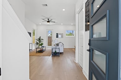 5810 Highland Sky Ln. - Come in!