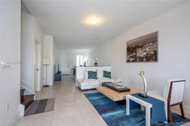 7221 NW 102nd Place, Doral, FL 33178 - photo 6