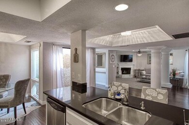 Via Camello Del Sur Kitchen