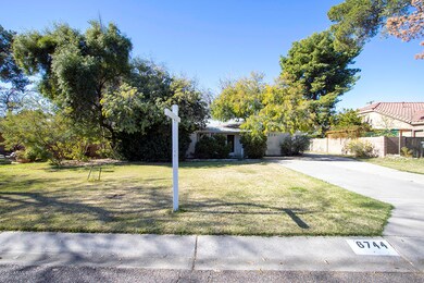 11th Ave. - G2835