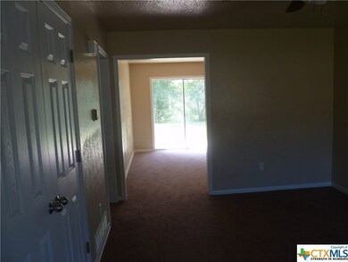 930 Randa St, Copperas Cove, TX 76522 - photo 2