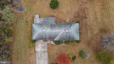 562 Elmer Rd, Bridgeton, NJ 08302 - photo 3