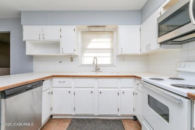 4412 Robert Ray Ct, Columbia, MO 65202 - photo 6