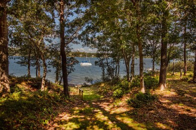 Path to private beach