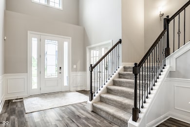 14850 Legacy Oaks Dr, Carmel, IN 46032 - photo 2