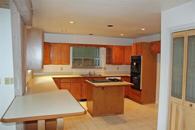 4604 Siskiyou Ave, Dunsmuir, CA 96025 - photo 2