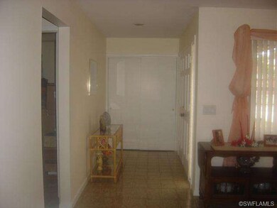 Foyer Entry