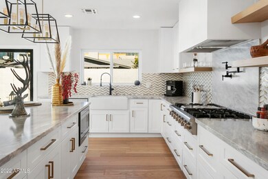2520EHighland034