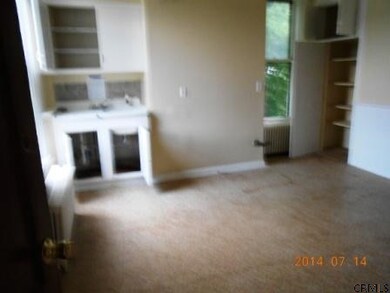 682 2nd Ave, Troy, NY 12182 - photo 3