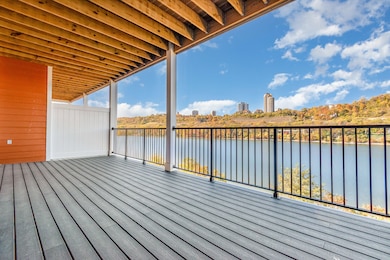 617 MH Blvd 302 The Berens Team (5)