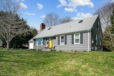 42 Bateman Ave, Newport, RI 02840 - photo 4