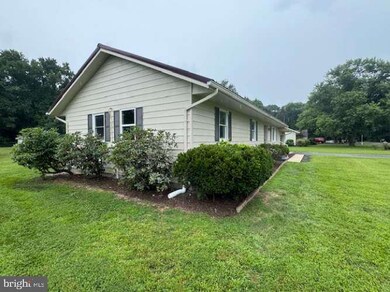 29405 Edgewood Ave, Laurel, DE 19956 - photo 4