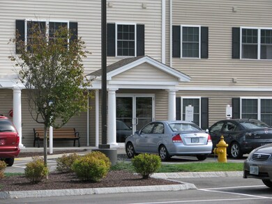10 Sentinel Ct unit 105, Manchester, NH 03103 - photo 3