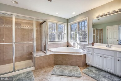 1534 Star Stella Dr, Odenton, MD 21113 - photo 5