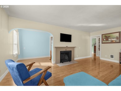 2628 17th Ave, Forest Grove, OR 97116 - photo 4