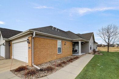 120 Northlight Way unit 56, Fitchburg, WI 53711 - photo 3