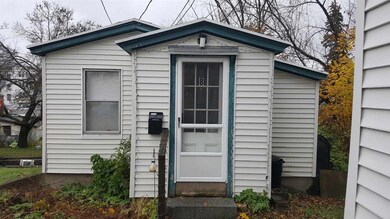 31 6th St unit 8, Dover, NH 03820 - photo 2