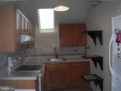 70 Barrensdale Dr, Severna Park, MD 21146 - photo 3