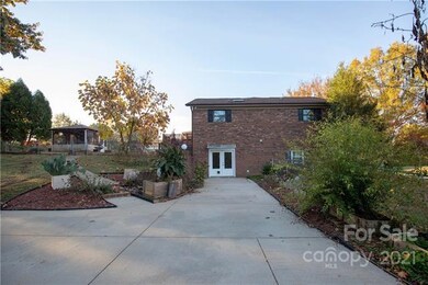 2634 Fines Creek Dr, Statesville, NC 28625 - photo 5