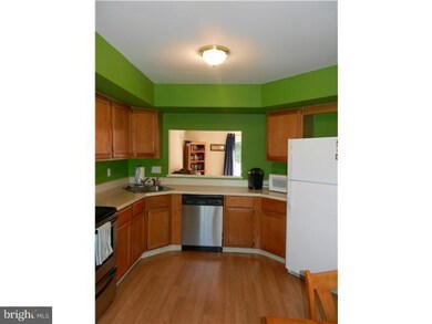 1102 N Glen Dr unit 1102, Glen Mills, PA 19342 - photo 5