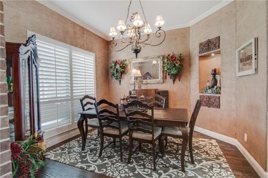Formal Dining