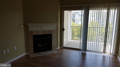 19608 Galway Bay Cir, Germantown, MD 20874 - photo 7