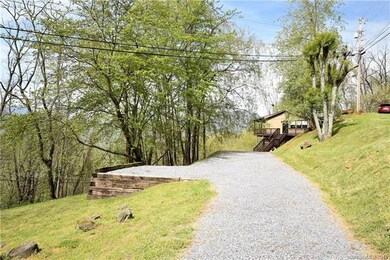 Relatively Flat Driveway off Utah Mountain Road