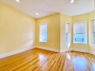 348 E 8th St unit 2, Boston, MA 02127 - photo 4