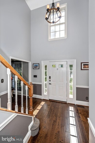 1005 Dulaney Mill Dr, Frederick, MD 21702 - photo 2