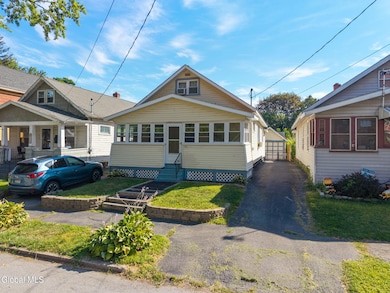 306 Huston St, Schenectady, NY 12302 - photo 2