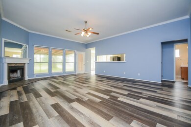 30810 Mckinney Dr, Tomball, TX 77375 - photo 7