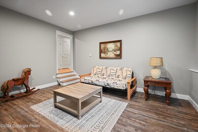 127 Winding Hill Rd, Pocono Pines, PA 18350 - photo 4