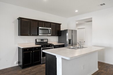 16688 Lonely Pines Dr, Conroe, TX 77302 - photo 4