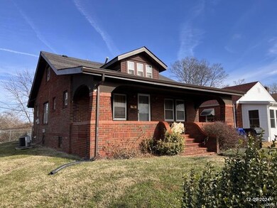 8373 Elmore Ave, Saint Louis, MO 63132 - photo 3