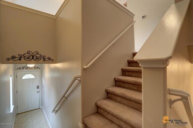 Front Entry_Stairs - Morningside