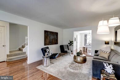 6413 Seven Oaks Dr, Falls Church, VA 22042 - photo 3