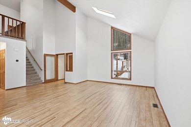 10220 Silvertip Cir, Eagle River, AK 99577 - photo 5