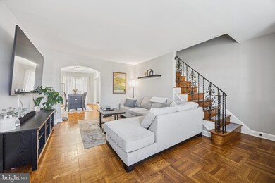 529 Lakeview Dr, Ridley Park, PA 19078 - photo 3