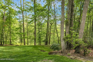 112 Deer Path Ln Freehold Township NJ 07