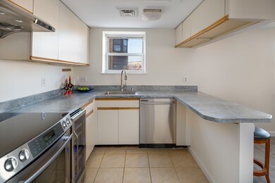 376 Commercial St unit 5A, Boston, MA 02109 - photo 7