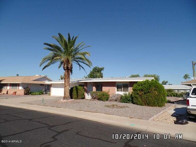 10612 W Caron Dr, Sun City, AZ 85351 - photo 2