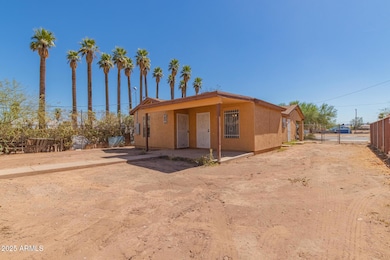 2118 W Adams St, Phoenix, AZ 85009 - photo 2