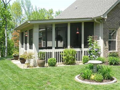 Screened Porch with ceiling fan