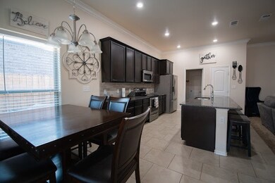 1025 E 92nd St, Odessa, TX 79765 - photo 7