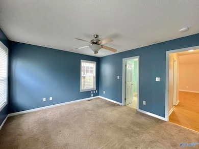 186 Hollington Dr NE, Huntsville, AL 35811 - photo 6