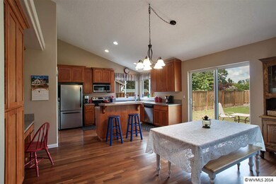 Open Dining Area
