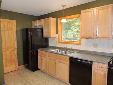 254 S Stark Hwy, Weare, NH 03281 - photo 7