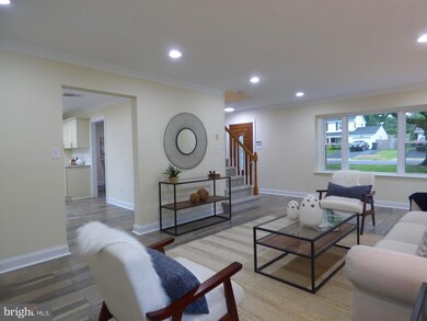 11 Mosshill Ln, Willingboro, NJ 08046 - photo 3