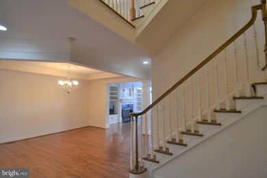 18330 Buccaneer Terrace, Leesburg, VA 20176 - photo 7