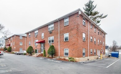 35 Montvale Ave unit 10, Woburn, MA 01801 - photo 2